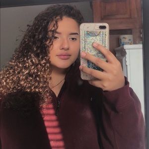 Meet your Posher, Jimena